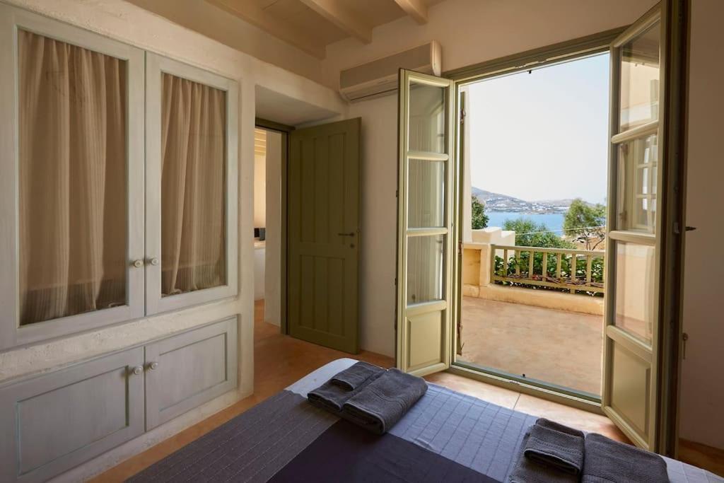 Ochre Dream, Beach Front & Sunset Villa Naousa Esterno foto