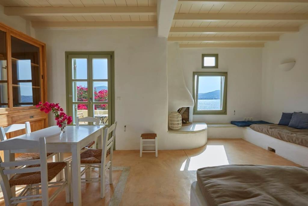 Ochre Dream, Beach Front & Sunset Villa Naousa Esterno foto
