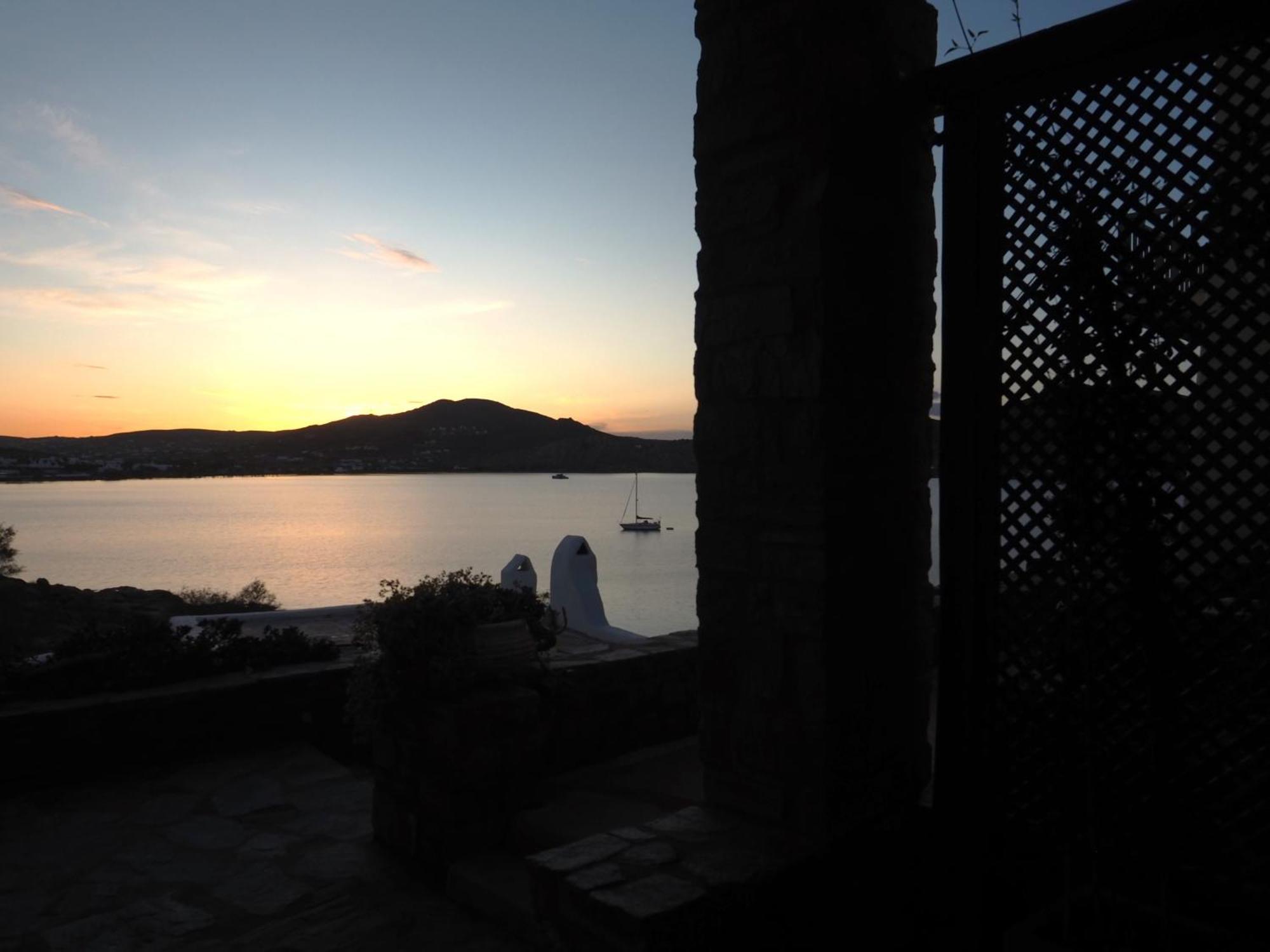 Ochre Dream, Beach Front & Sunset Villa Naousa Camera foto